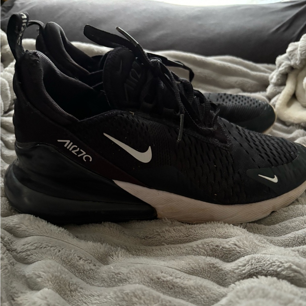 Nike Air Max 270